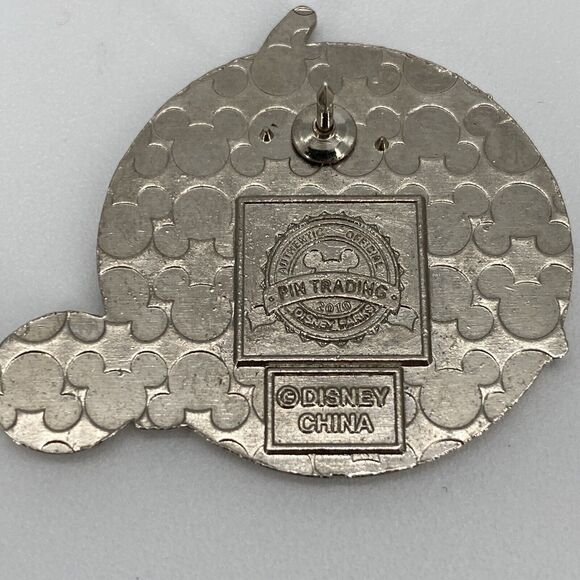 Disney Pin 80042 Hip Lanyard Nightmare Before Christmas Lock Shock and Barrel - Picture 3 of 4